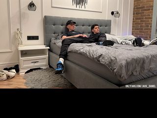 Watch Two friends jerk off together Film